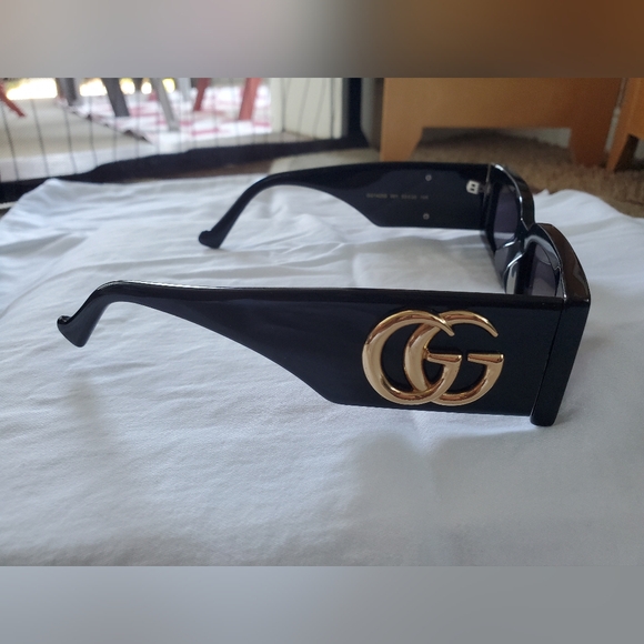 Gucci GG1425S 001 Sunglasses Black Grey Rectangle Unisex GG 1425S - Picture 4 of 11